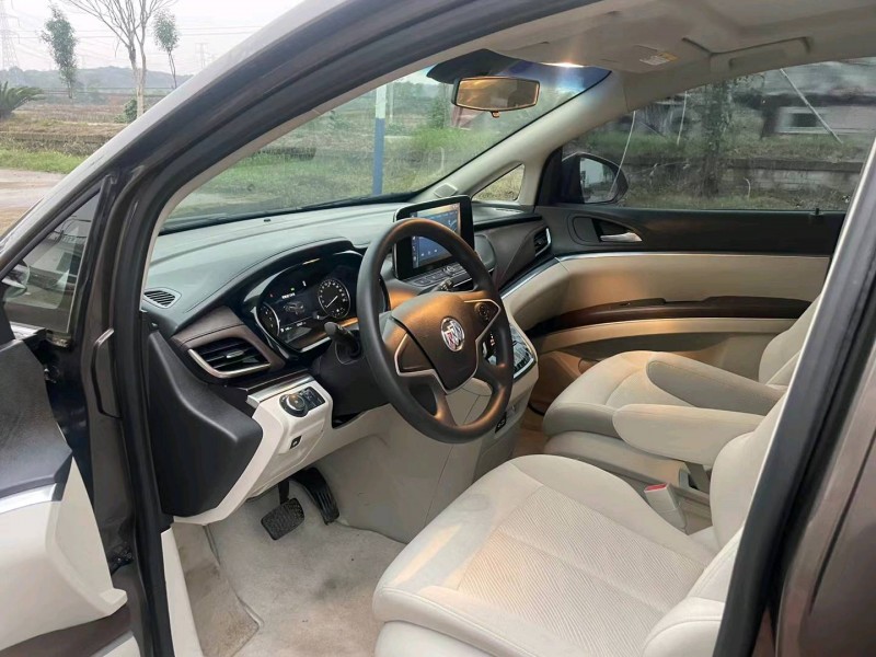 宜春21年别克GL86