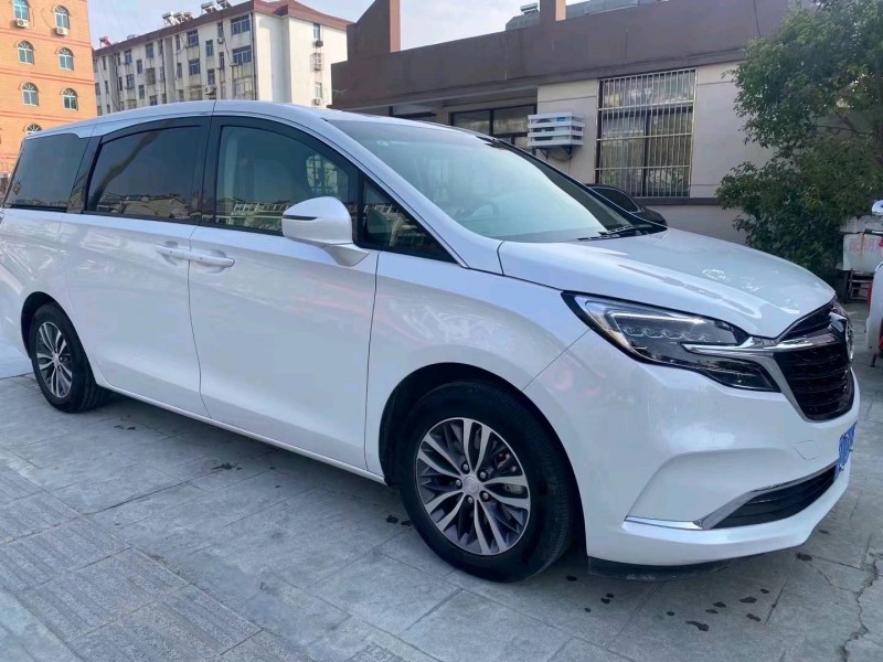 常州22年别克GL83