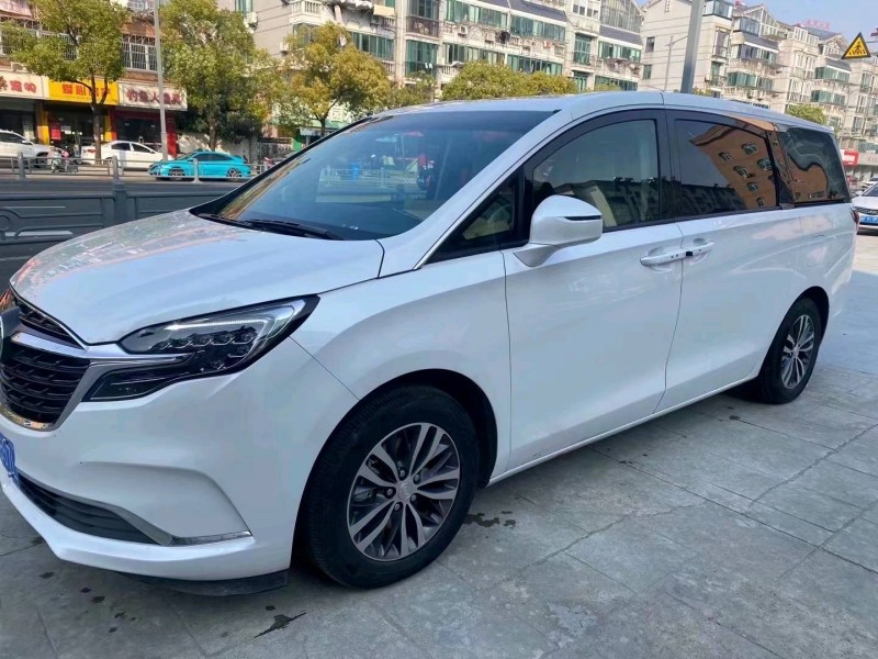 常州22年别克GL82