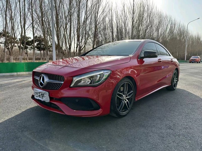 沈阳17年奔驰CLA3