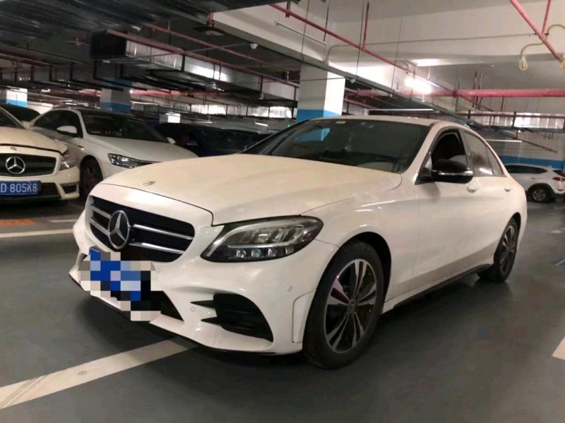 重庆19年奔驰C2