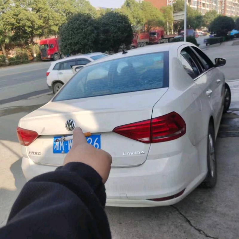 衡阳17年大众朗逸3