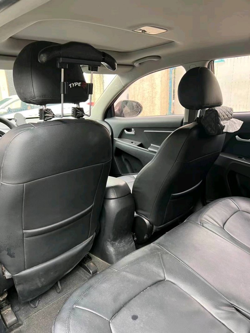 邯郸16年起亚智跑9