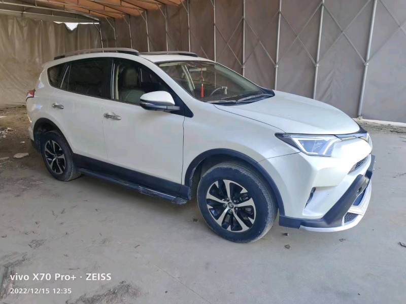 嘉兴19年丰田RAV46