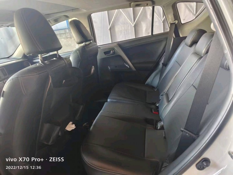 嘉兴19年丰田RAV42
