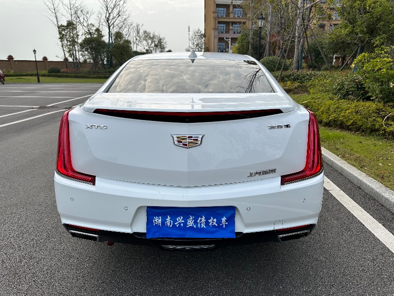 岳陽18年凱迪拉克XTS6