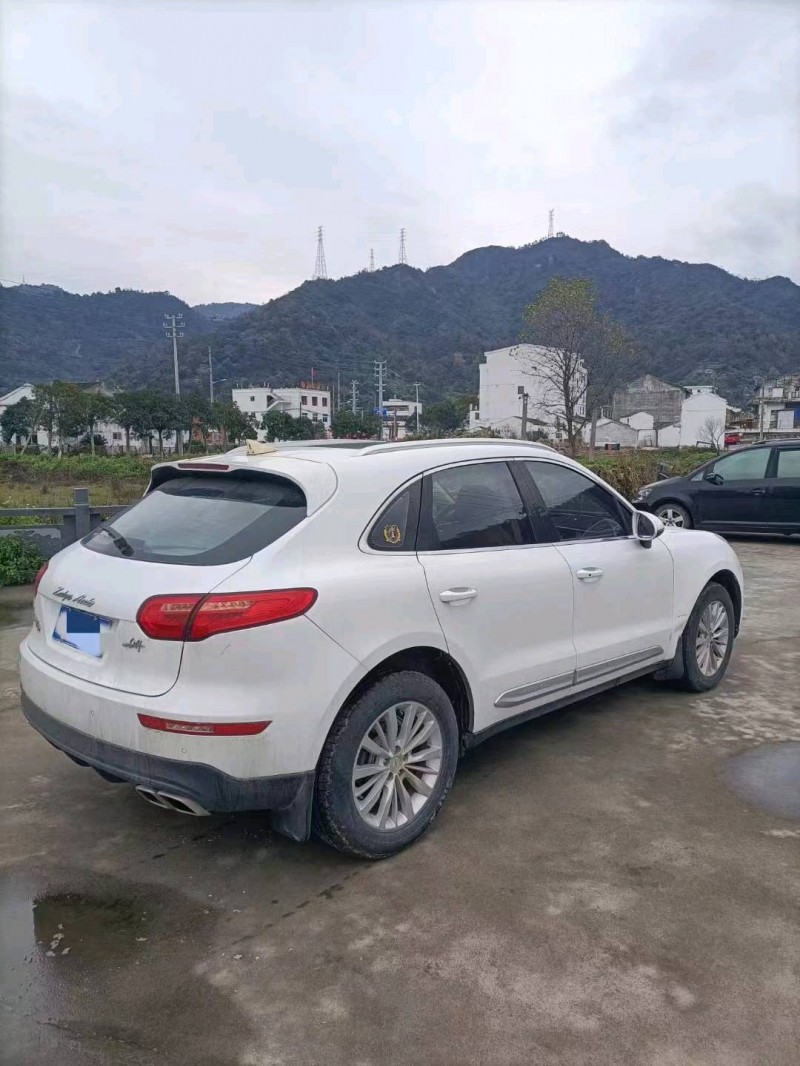 嘉兴18年众泰SR97