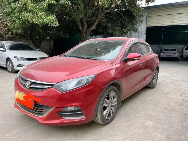 长沙17年长安汽车逸动2