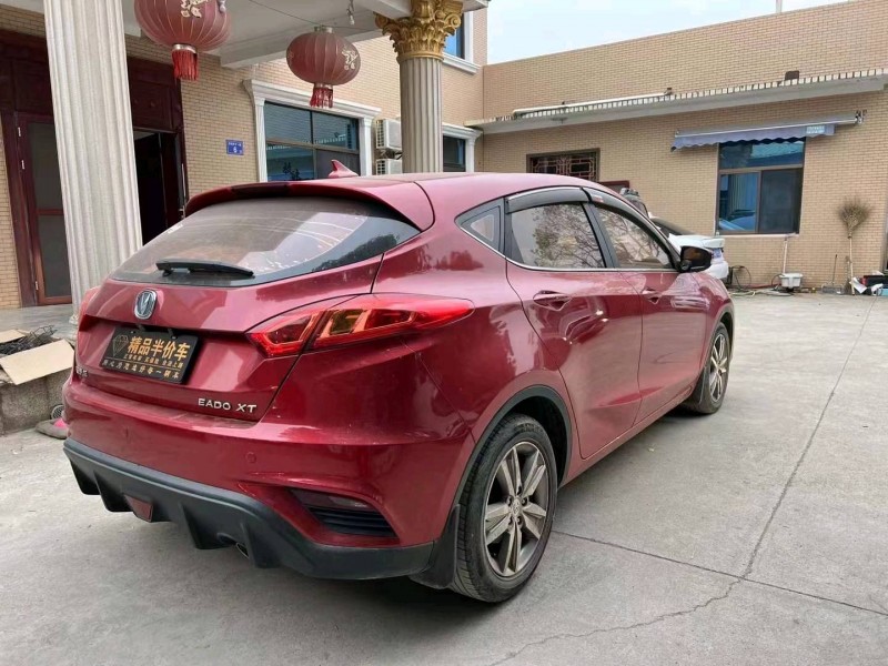 长沙17年长安汽车逸动6