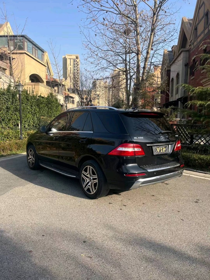 青岛13年奔驰ML2