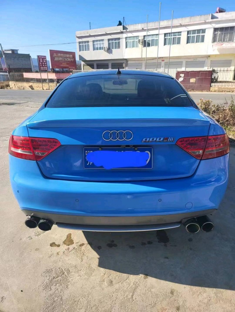 宜昌10年奥迪A57