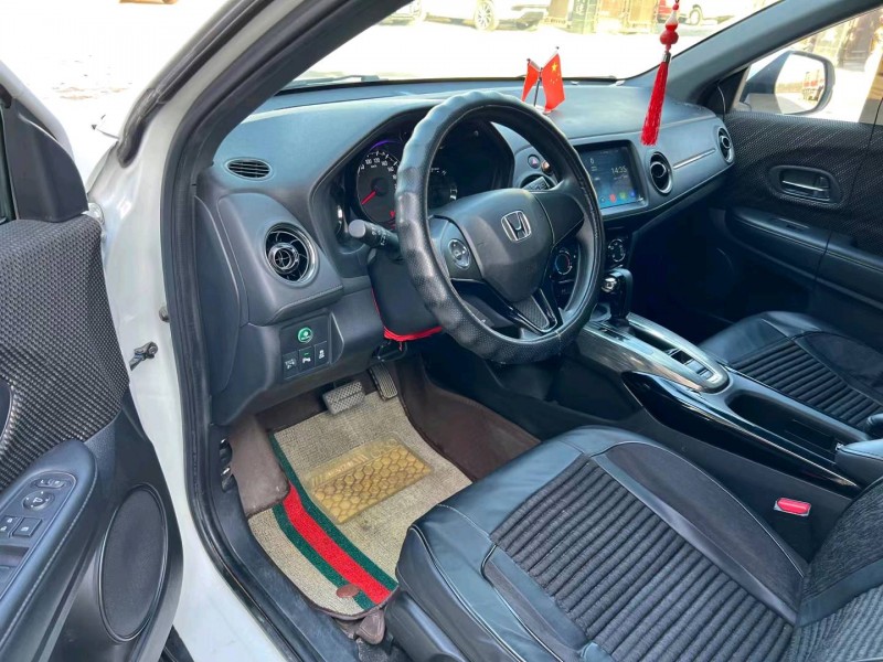 保定19年本田XRV9