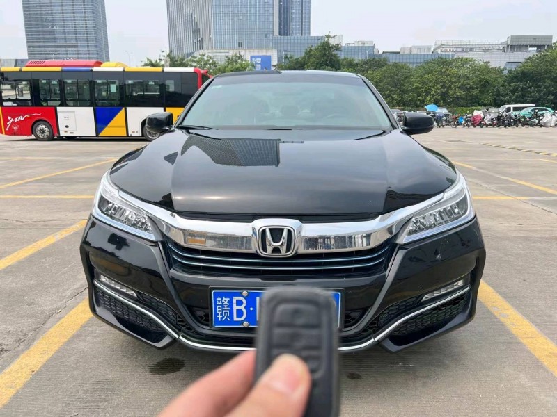 广州17年本田雅阁9