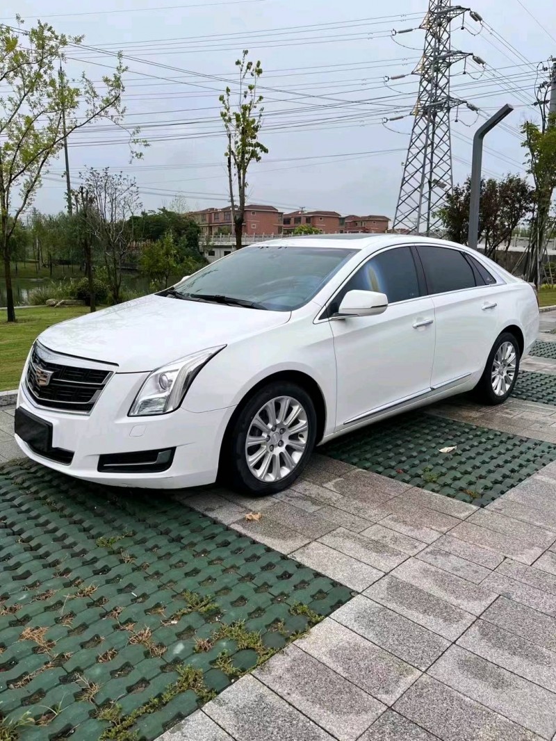 徐州17年凯迪拉克XTS3