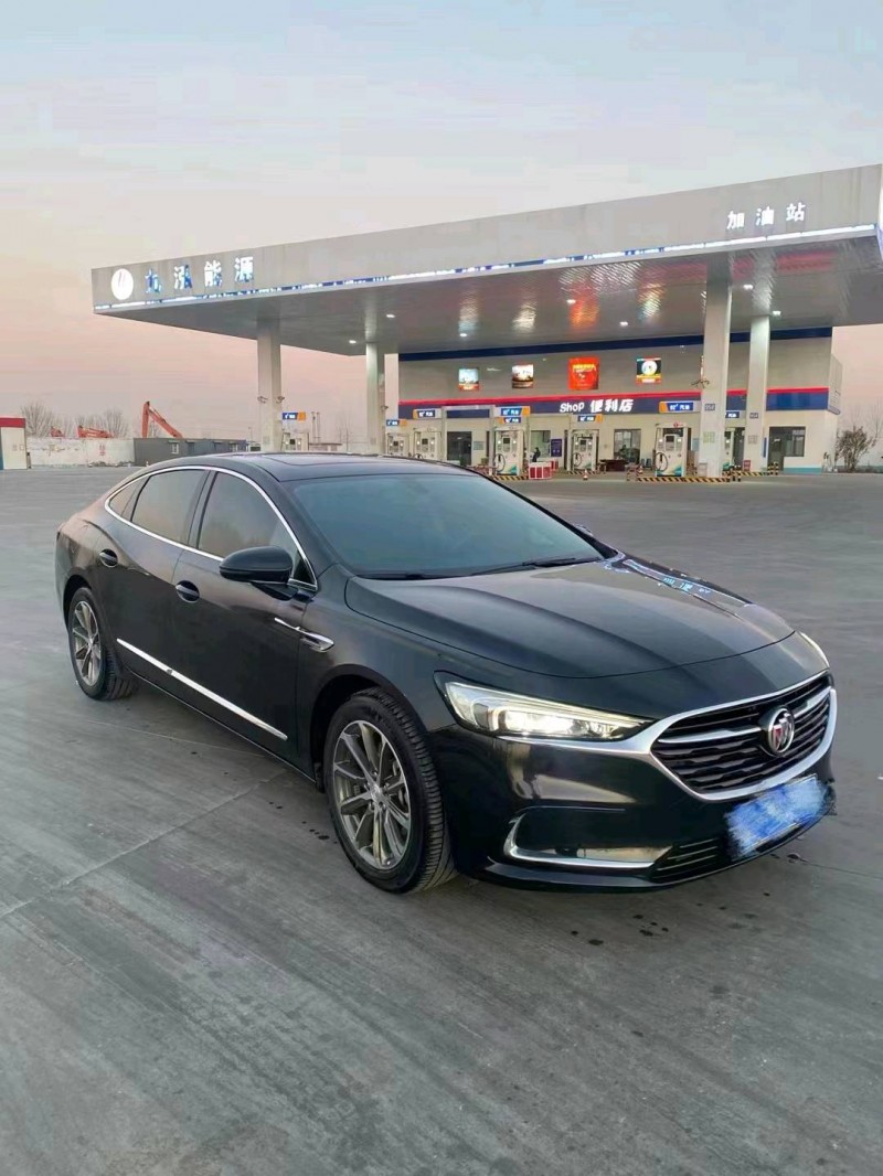 枣庄20年别克君越2