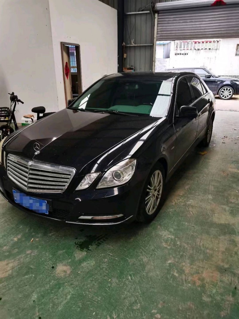 东营11年奔驰E3