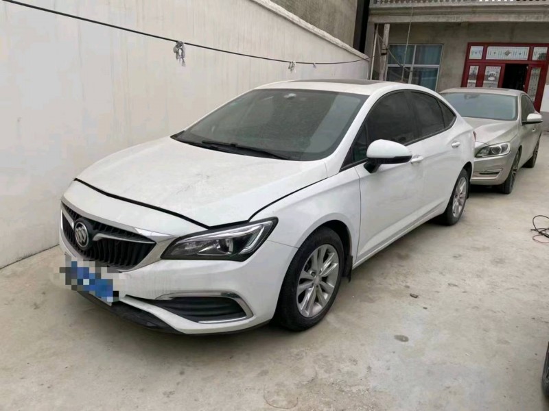 嘉兴18年别克威朗2