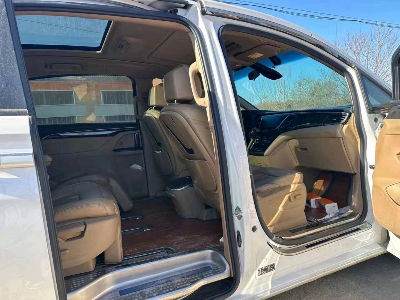 枣庄18年别克GL84