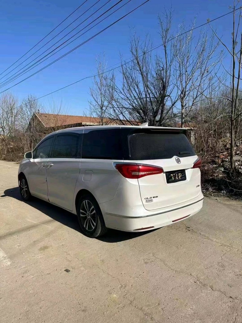 枣庄18年别克GL83