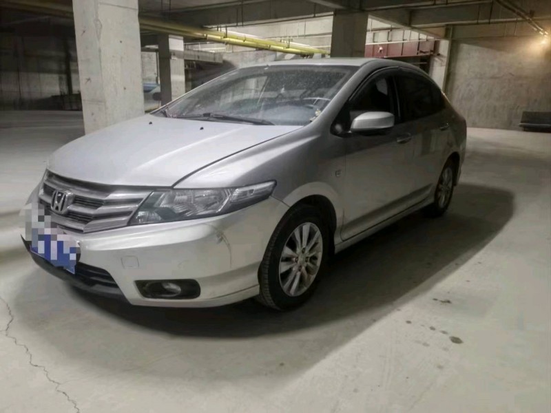 宜昌15年本田锋范2