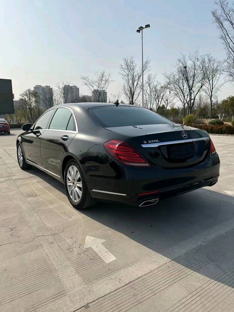 徐州14年奔驰S8