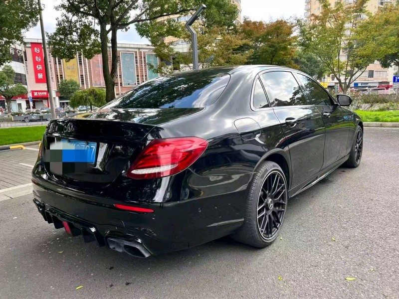 嘉兴16年奔驰E7