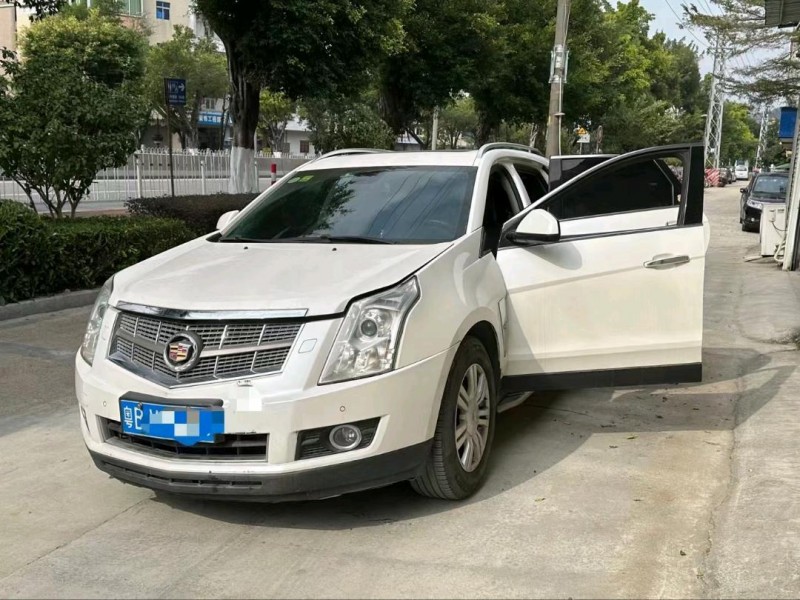 广州12年凯迪拉克SRX3