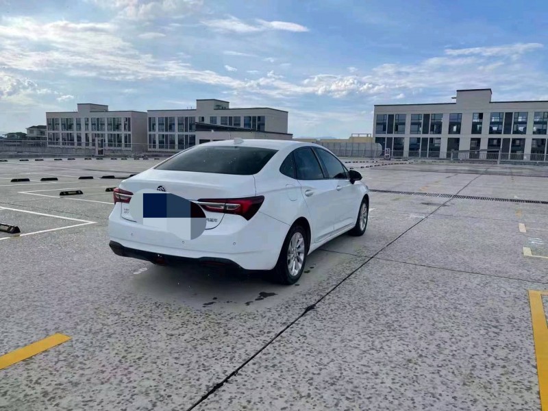 嘉兴21年别克威朗9