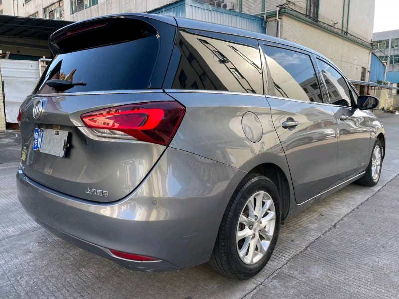 中山18年别克GL65