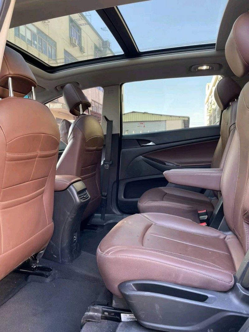 中山18年别克GL67