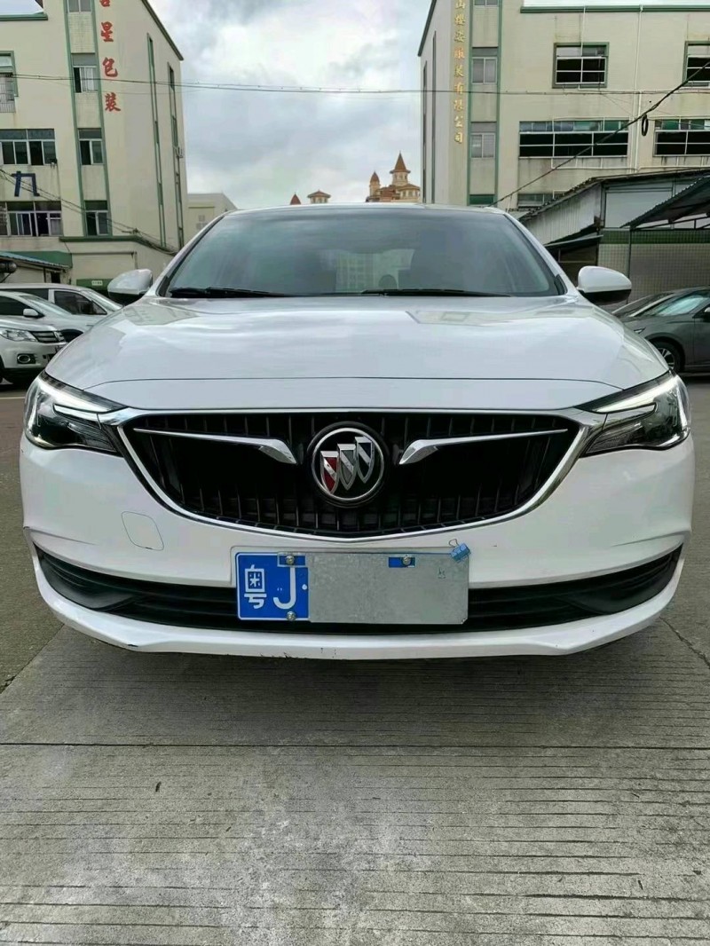 中山19年别克英朗1