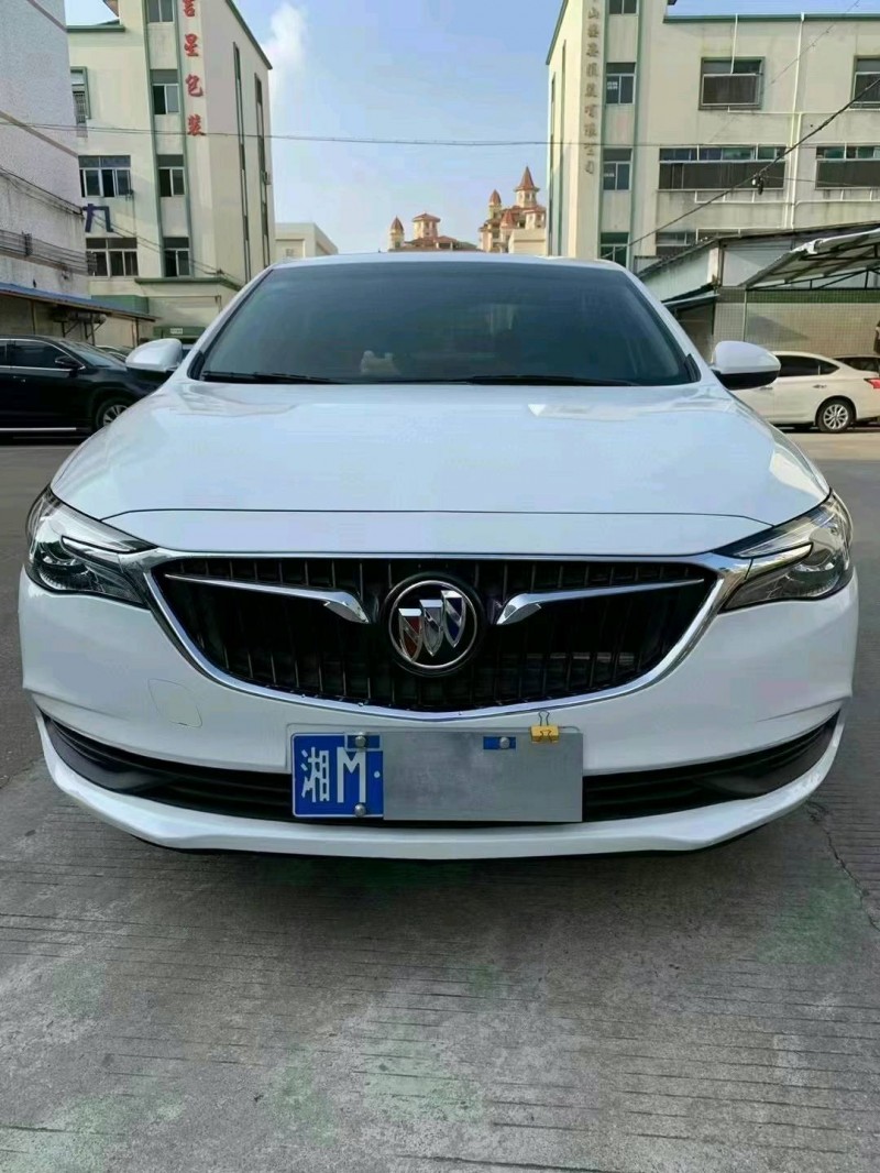 中山19年别克英朗1