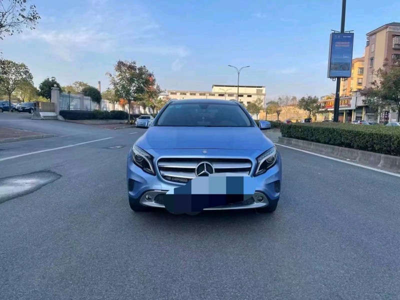 嘉兴16年奔驰GLA1