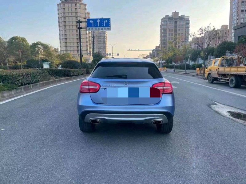 嘉兴16年奔驰GLA4
