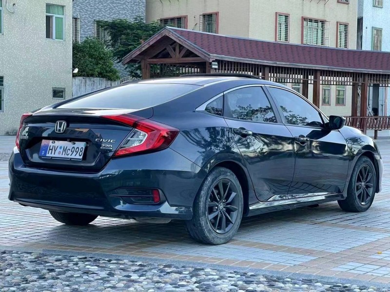 珠海19年本田思域9