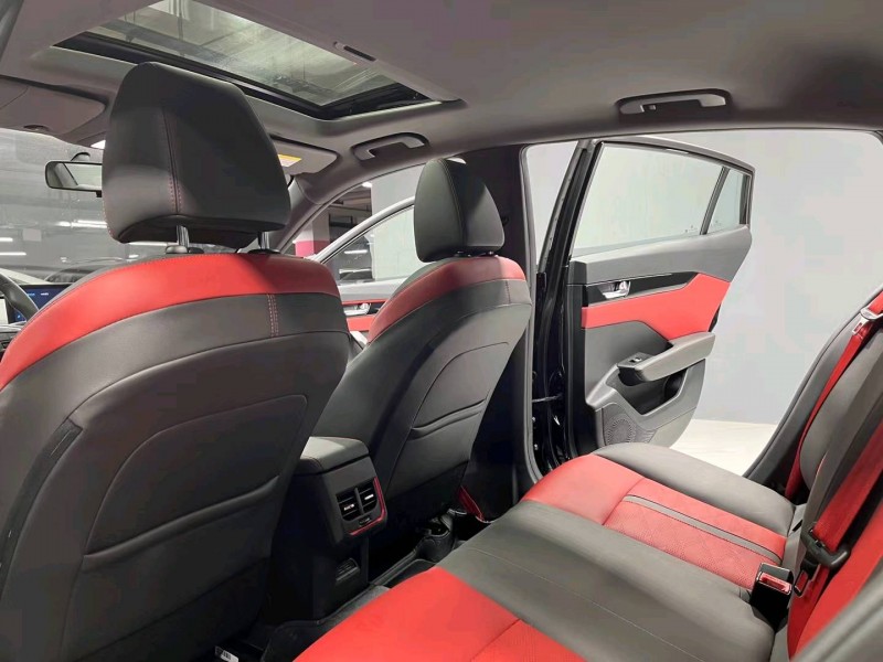 成都22年东风奕炫4