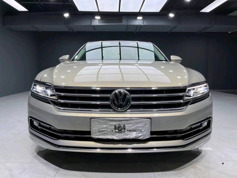 成都18年大众辉昂6