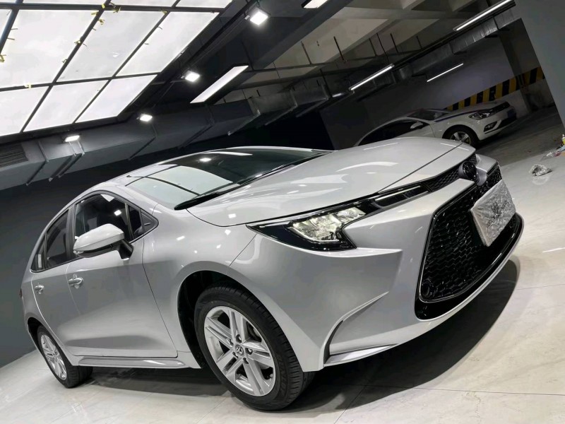 成都22年丰田雷凌4