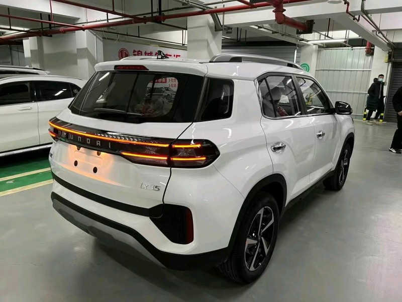 成都22年现代ix351