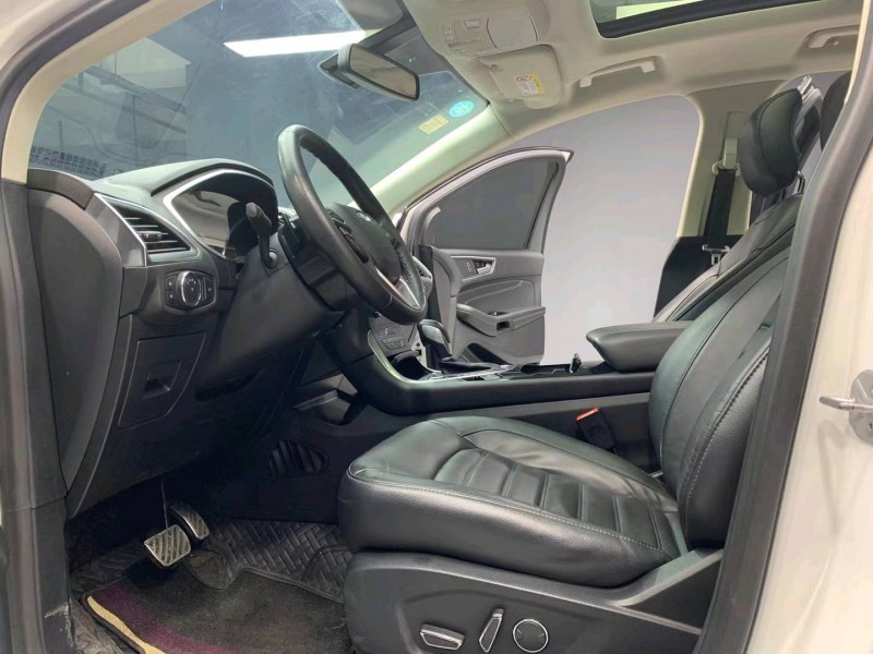 成都18年福特锐界3