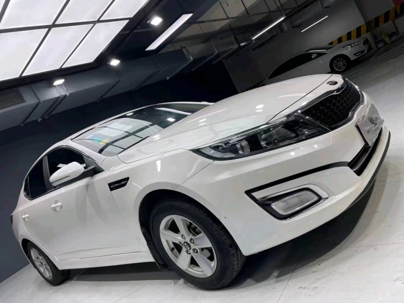 成都16年起亚K52