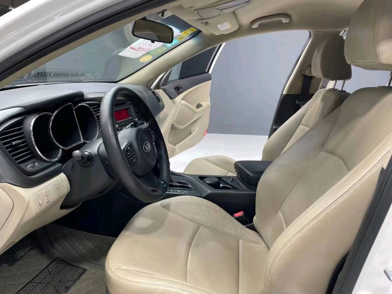 成都16年起亚K53