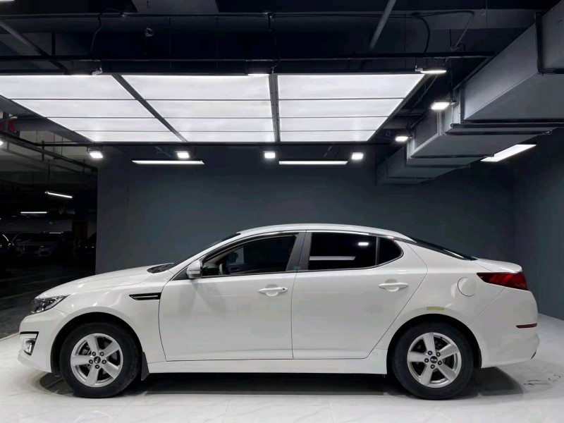 成都16年起亚K57