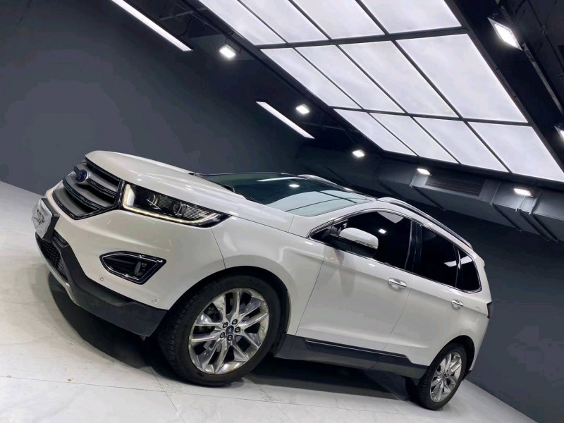 成都17年福特锐界2