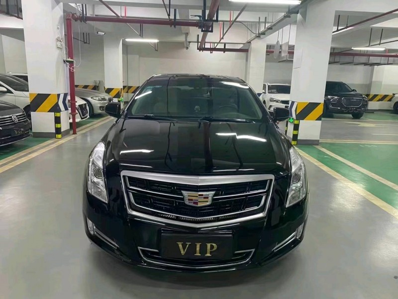成都17年凯迪拉克XTS1