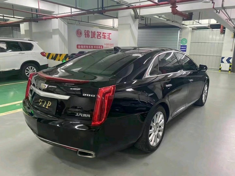 成都17年凯迪拉克XTS8