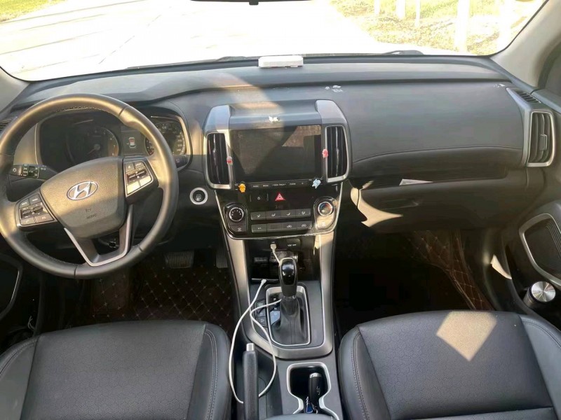 东营19年现代ix358