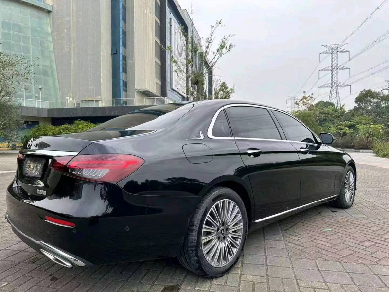广州20年奔驰E8