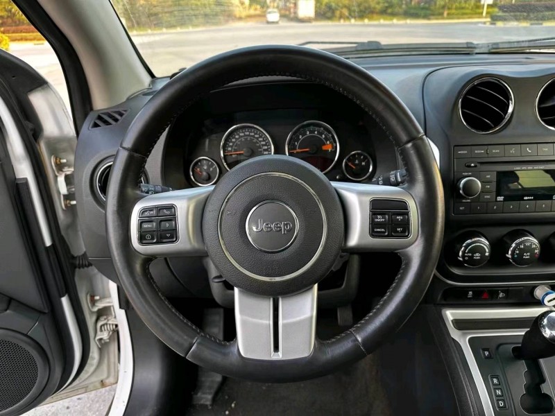 沈阳16年Jeep指南者5