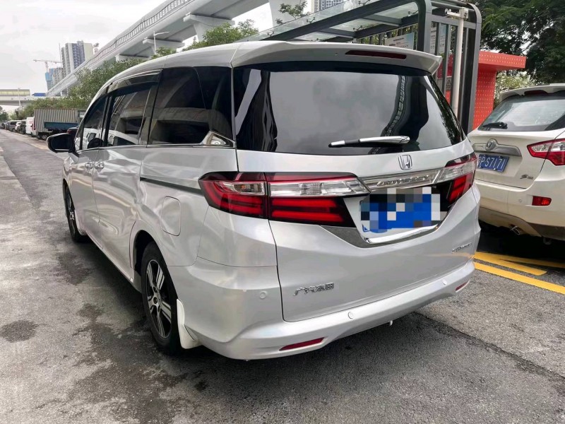 广州17年本田奥德赛8